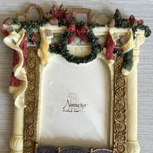 Vintage Nantucket Photo Frame Fireplace Pattern W/Gold Frame Christmas 4x6